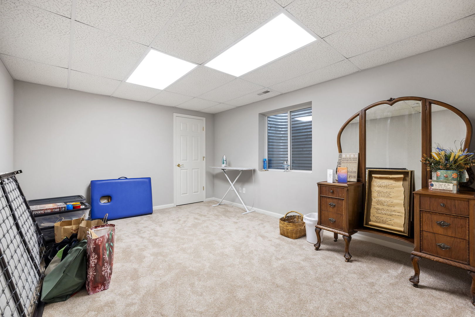 16415 Grandwood Lake Drive, Crest Hill, IL 60403