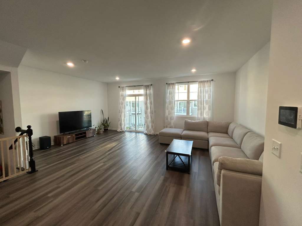 4465 Chelsea Manor Circle, Aurora, IL 60504