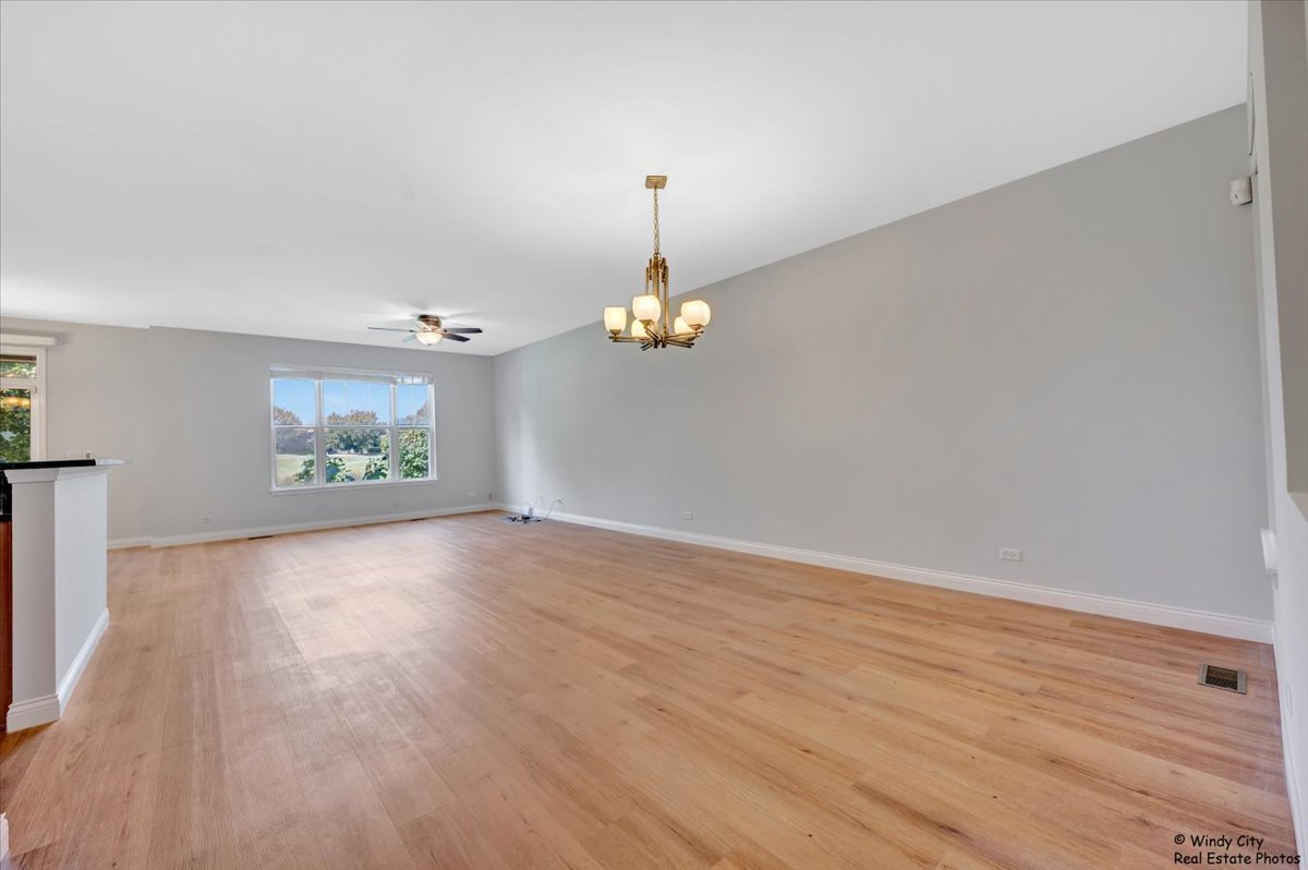 1848 N Crenshaw Circle #1848, Vernon Hills, IL 60061