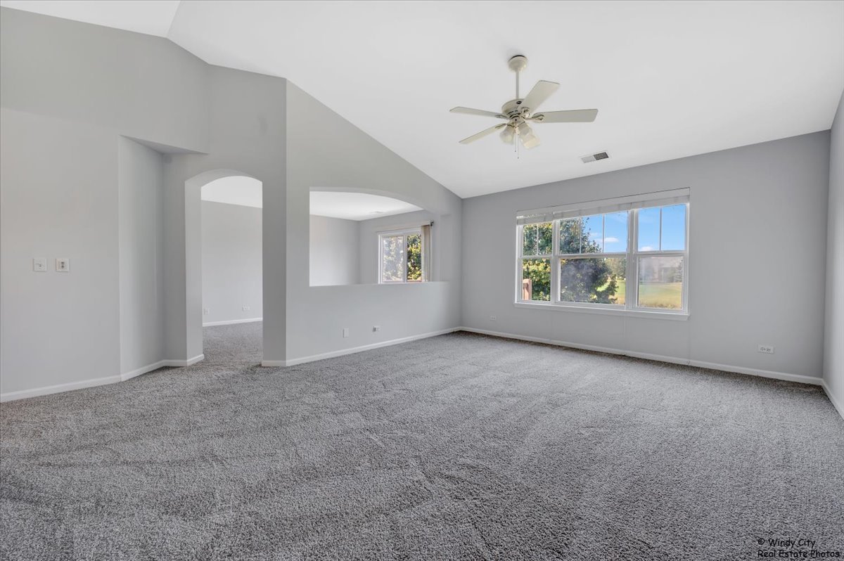 1848 N Crenshaw Circle #1848, Vernon Hills, IL 60061