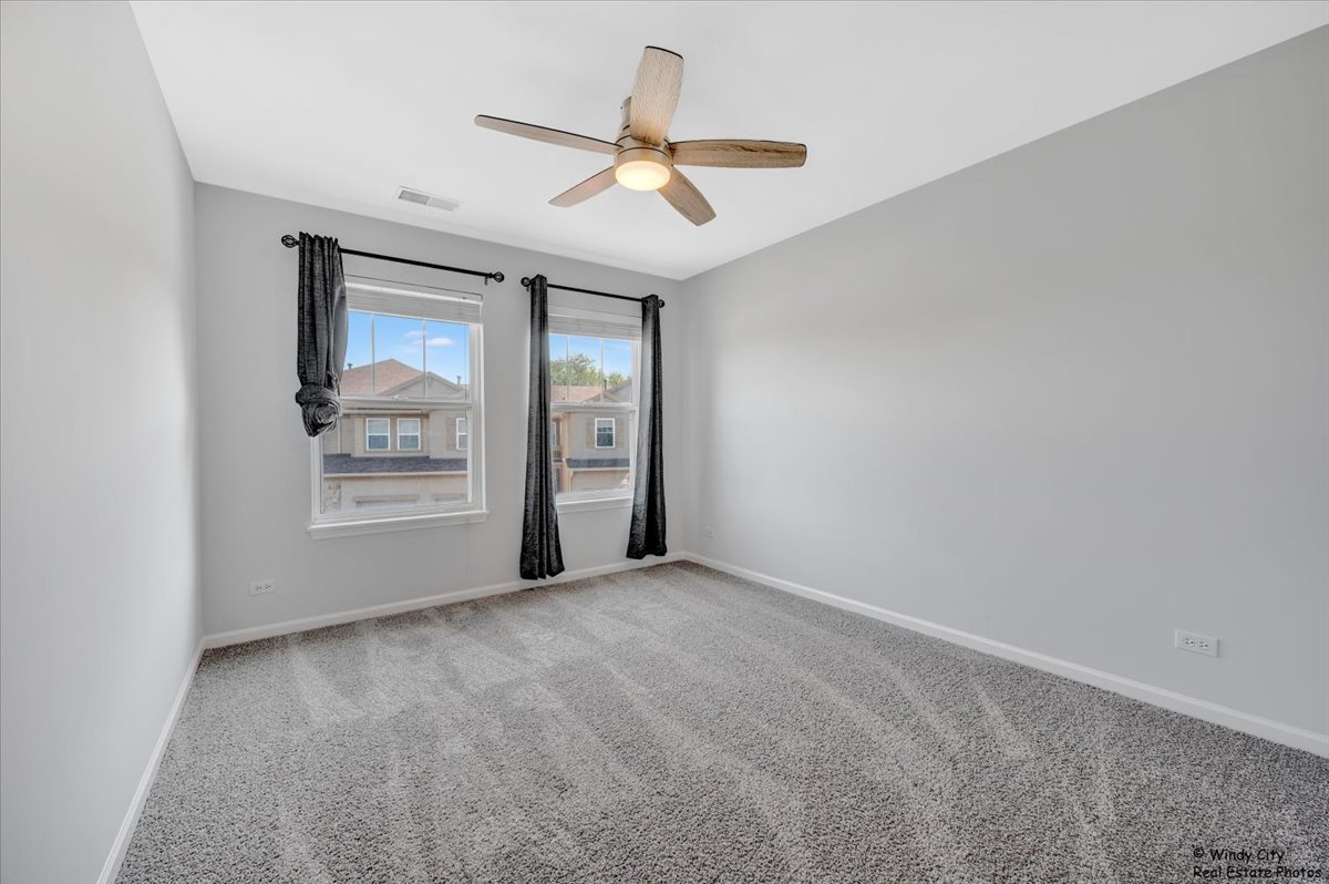 1848 N Crenshaw Circle #1848, Vernon Hills, IL 60061