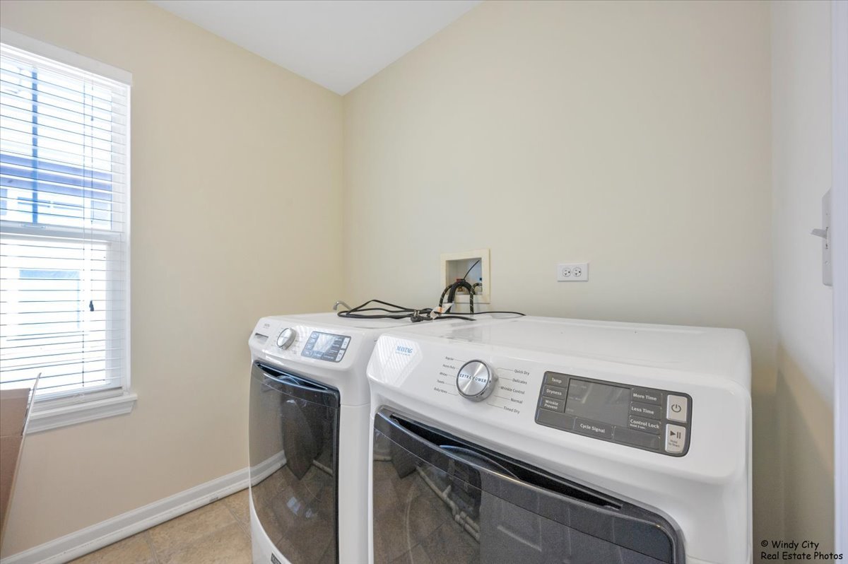 1848 N Crenshaw Circle #1848, Vernon Hills, IL 60061