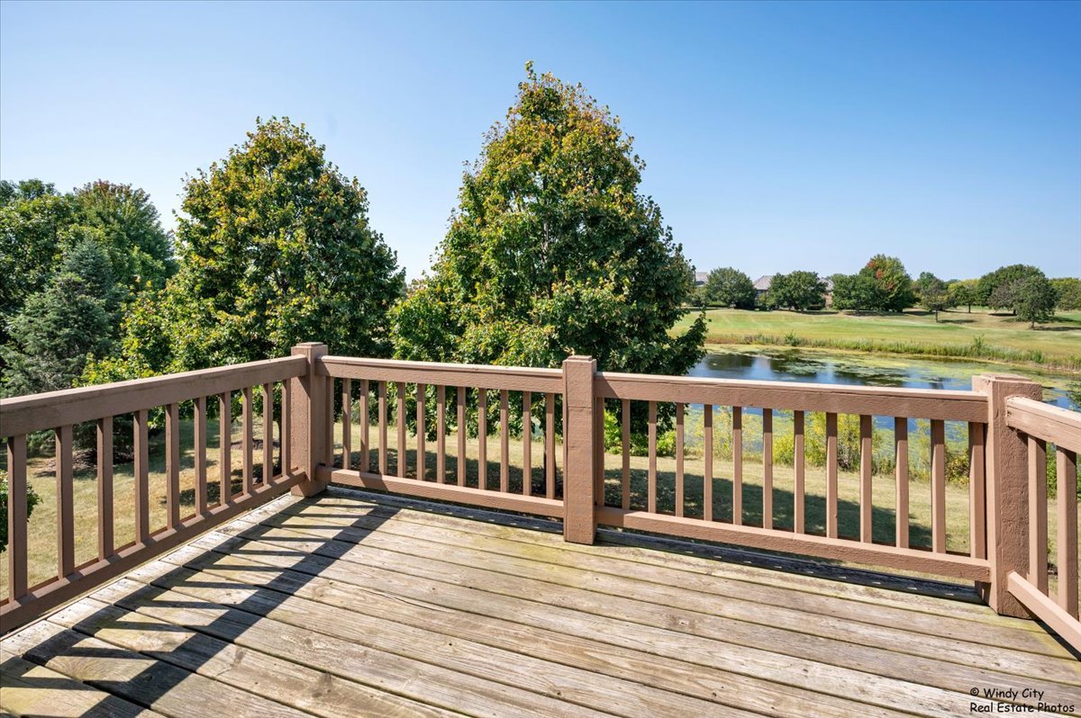 1848 N Crenshaw Circle #1848, Vernon Hills, IL 60061