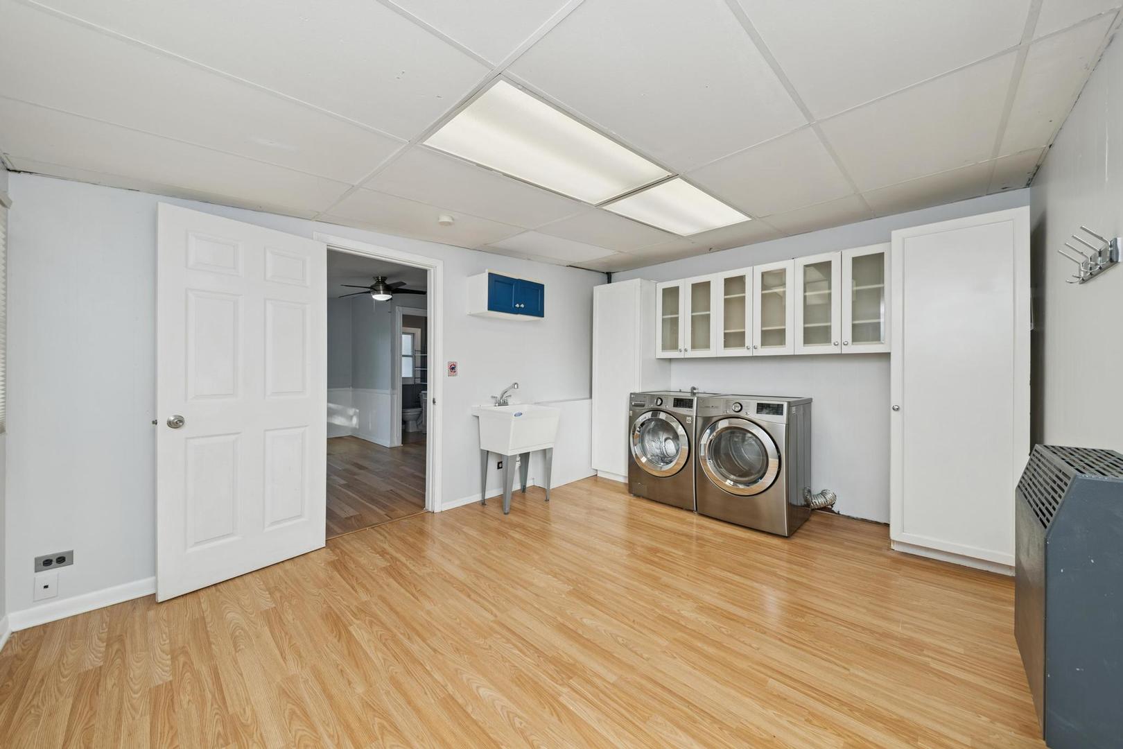 Streamwood, IL 60107