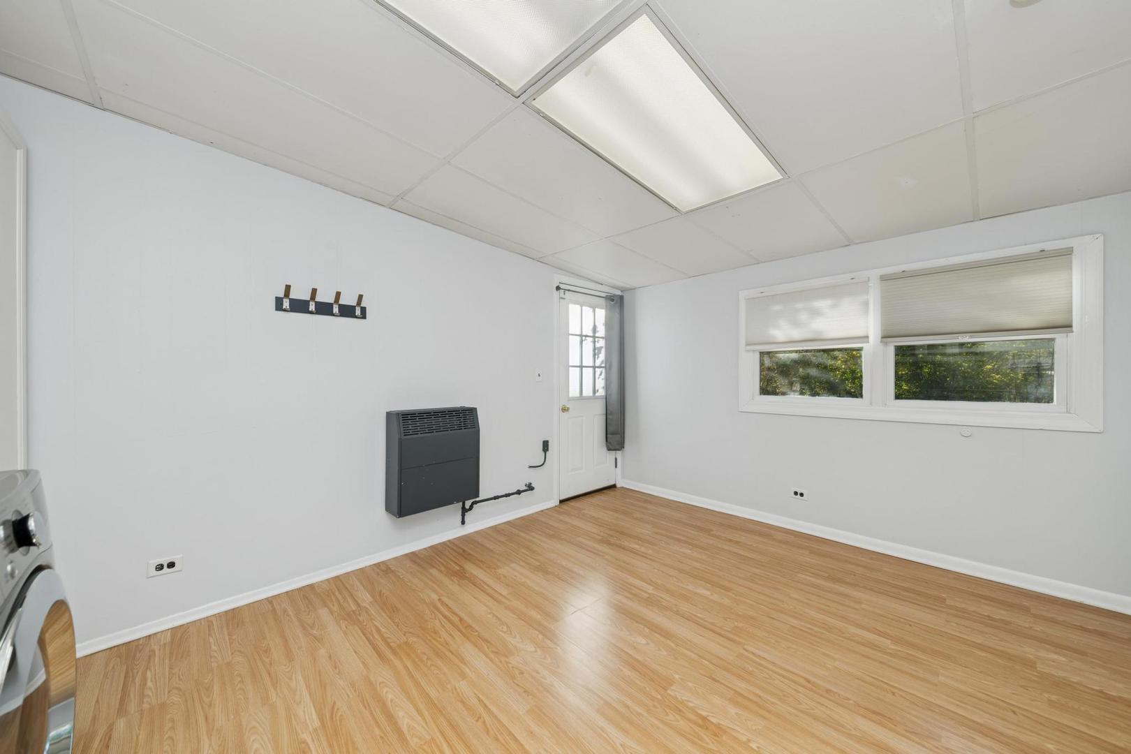 Streamwood, IL 60107