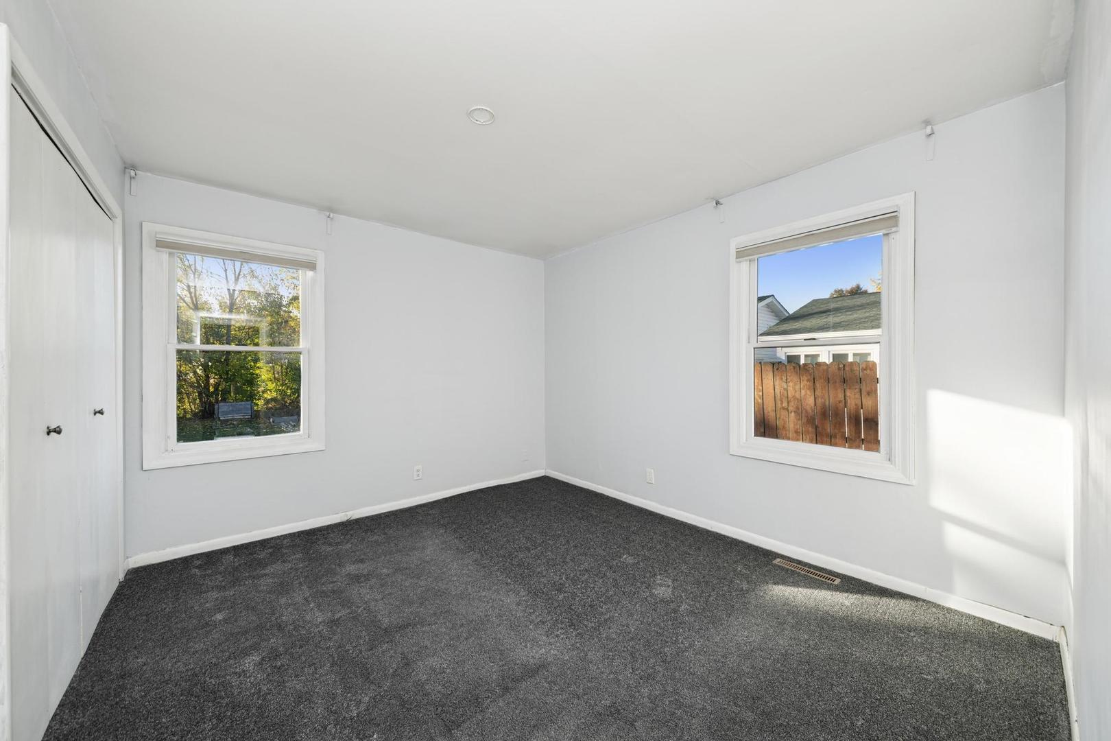 Streamwood, IL 60107