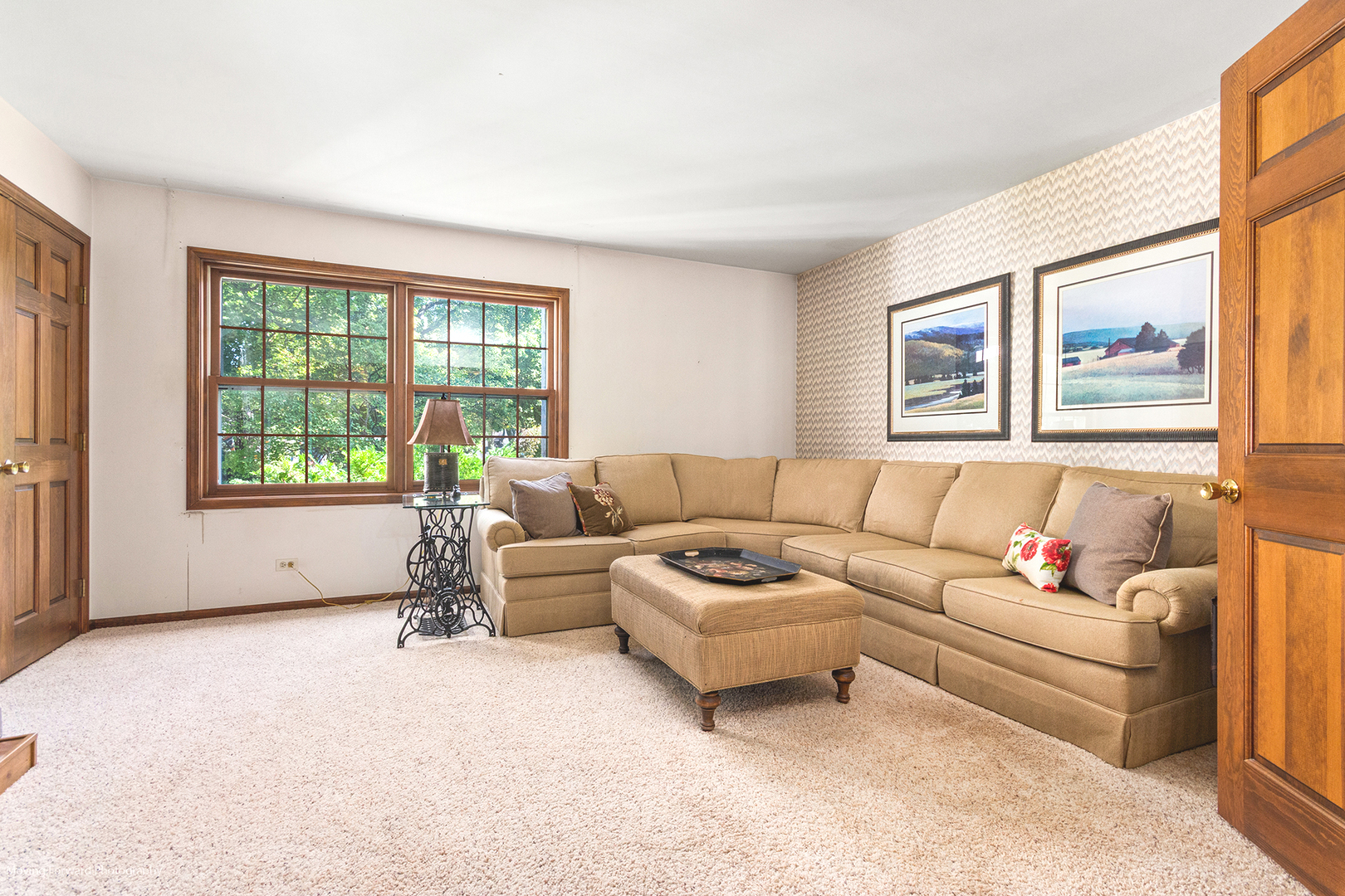 516 S 1st Street, West Dundee, IL 60118