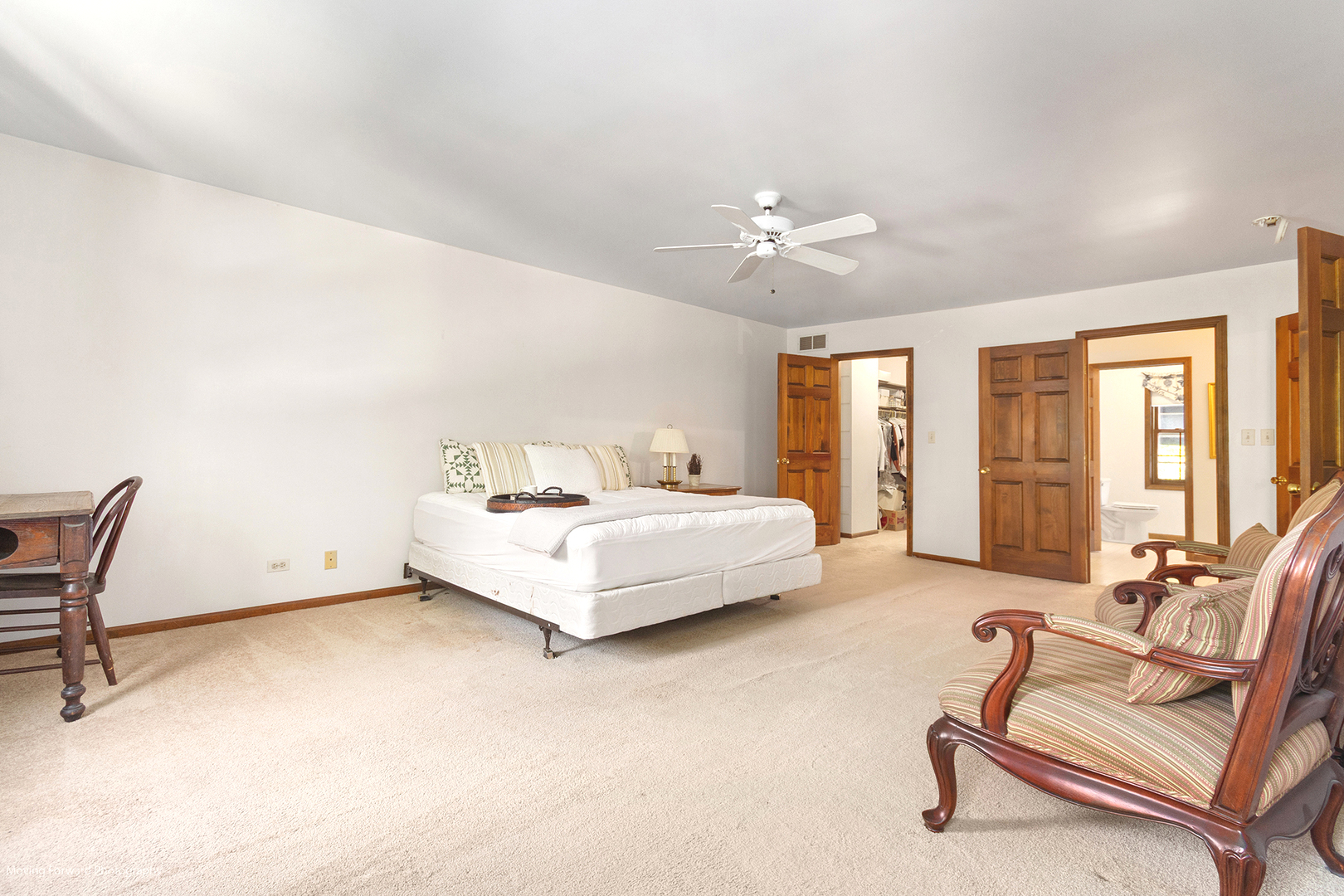 516 S 1st Street, West Dundee, IL 60118