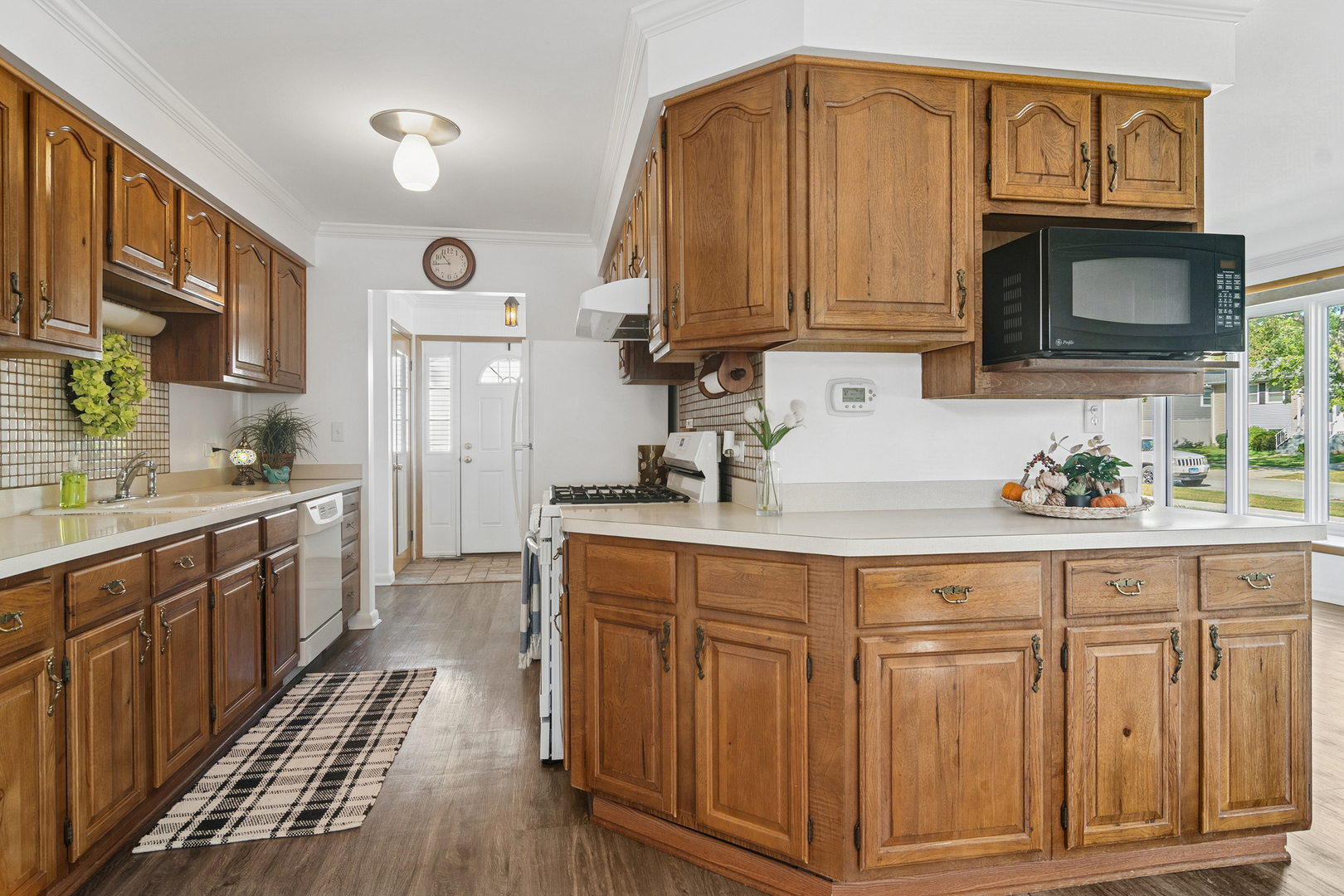 719 Westmere Road, Des Plaines, IL 60016