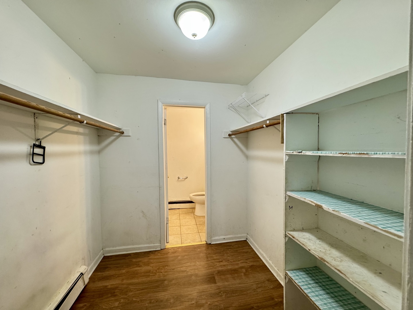 1075 Higgins Quarters Drive #3-208, Hoffman Estates, IL 60169