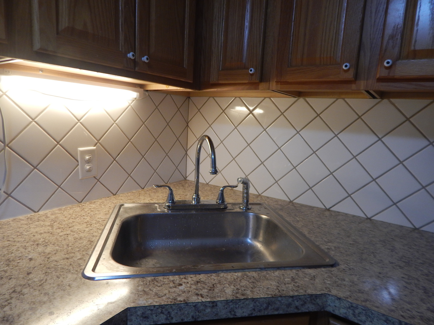 214 North Avenue #2, Naperville, IL 60540