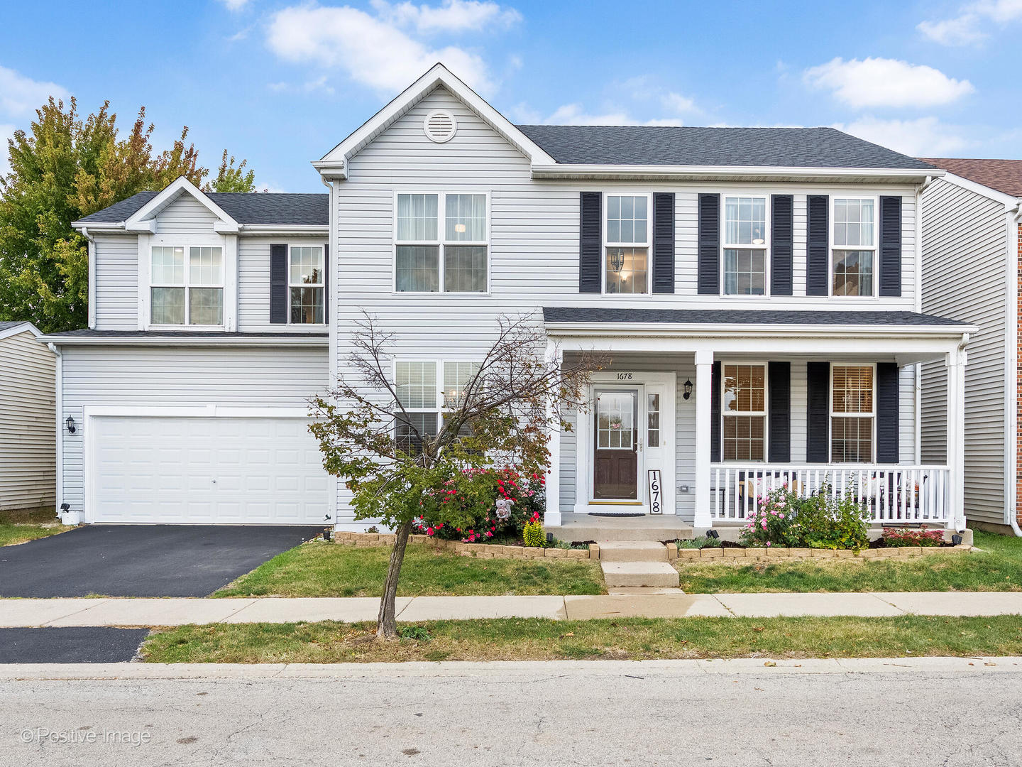 1678 WALNUT PARK Lane, Aurora, IL 60504