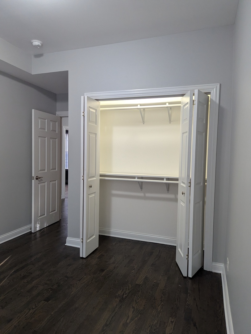 4451 S Indiana Avenue #2N, Chicago, IL 60653