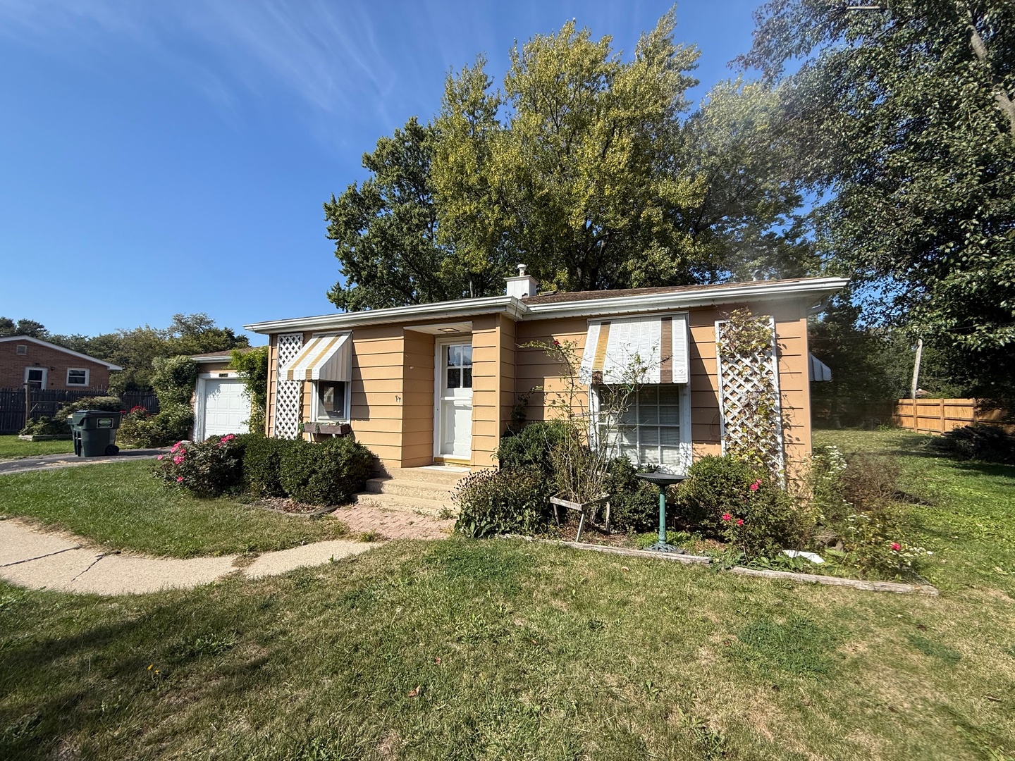 12766 W Atlantic Avenue, Waukegan, IL 60085