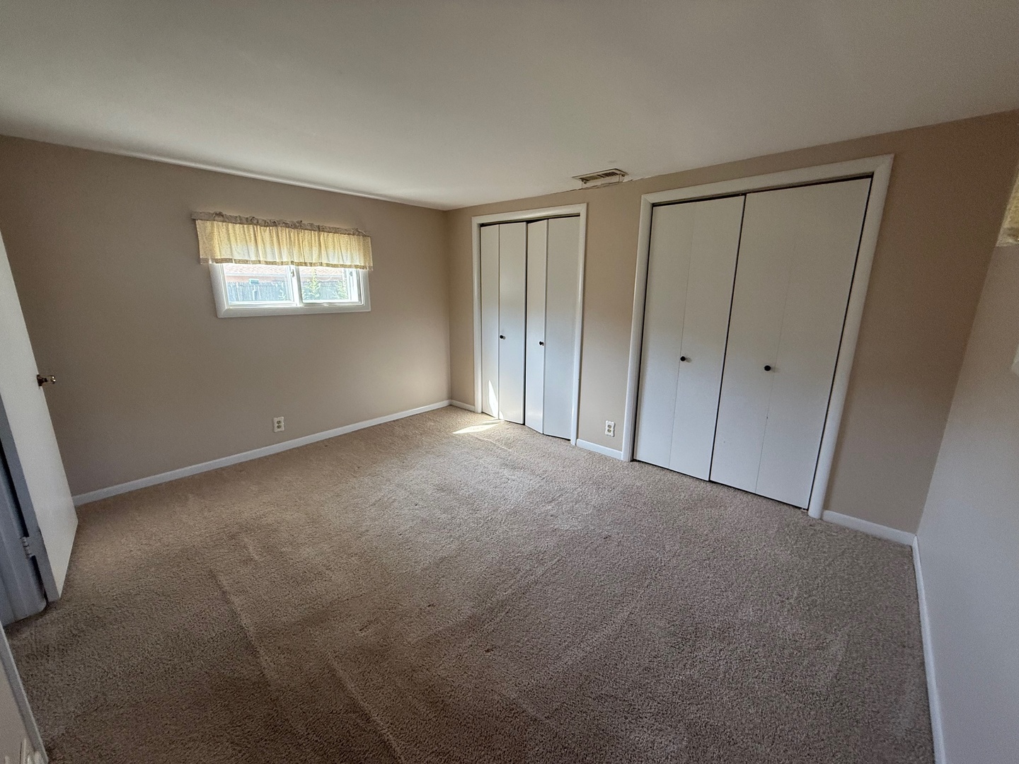 12766 W Atlantic Avenue, Waukegan, IL 60085