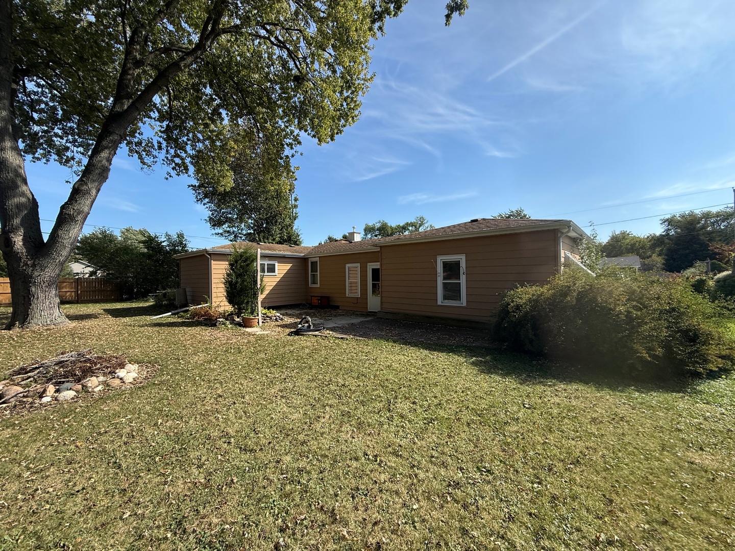 12766 W Atlantic Avenue, Waukegan, IL 60085