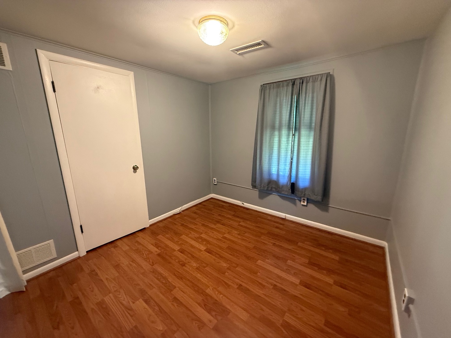 12766 W Atlantic Avenue, Waukegan, IL 60085
