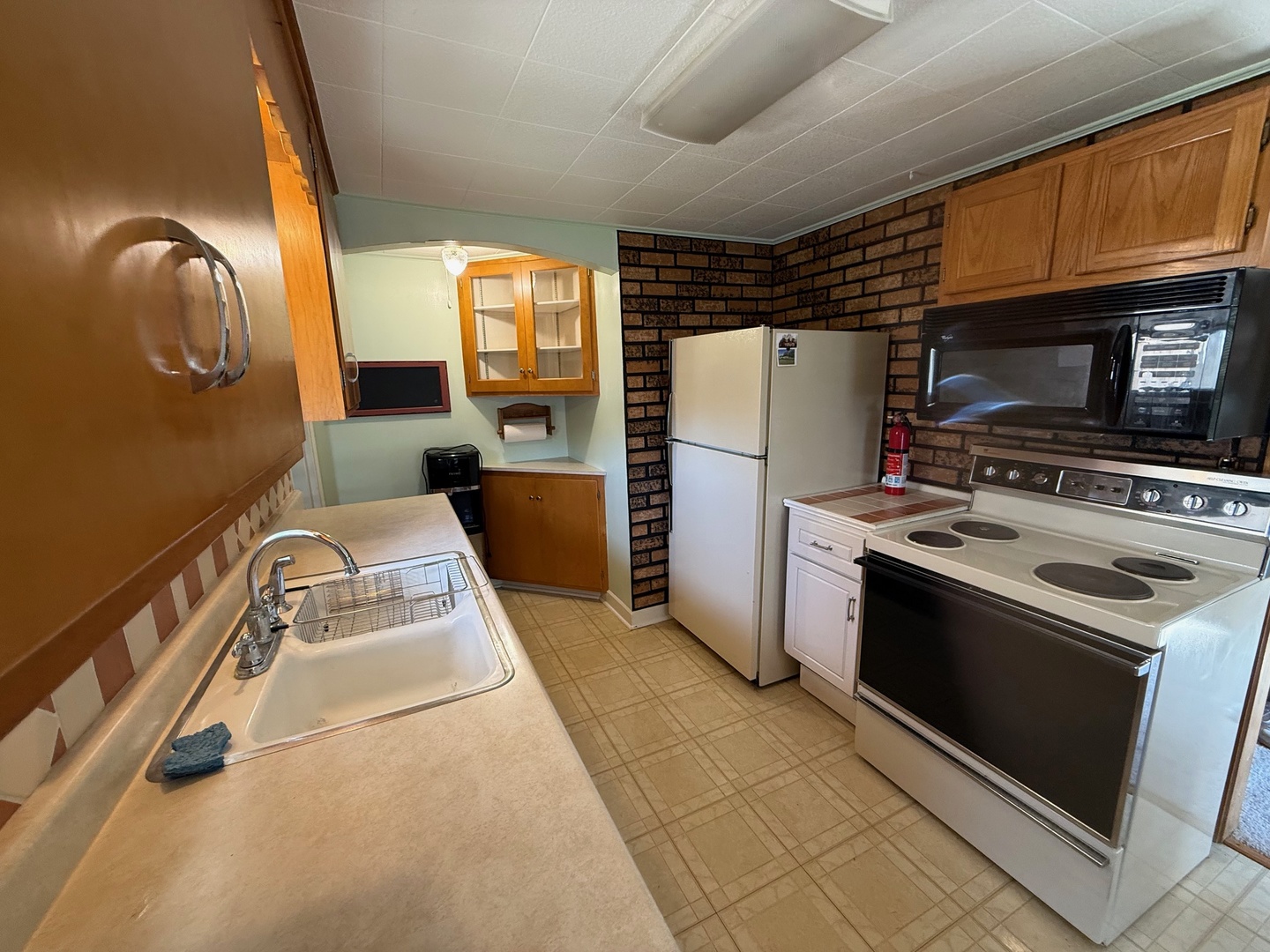 12766 W Atlantic Avenue, Waukegan, IL 60085