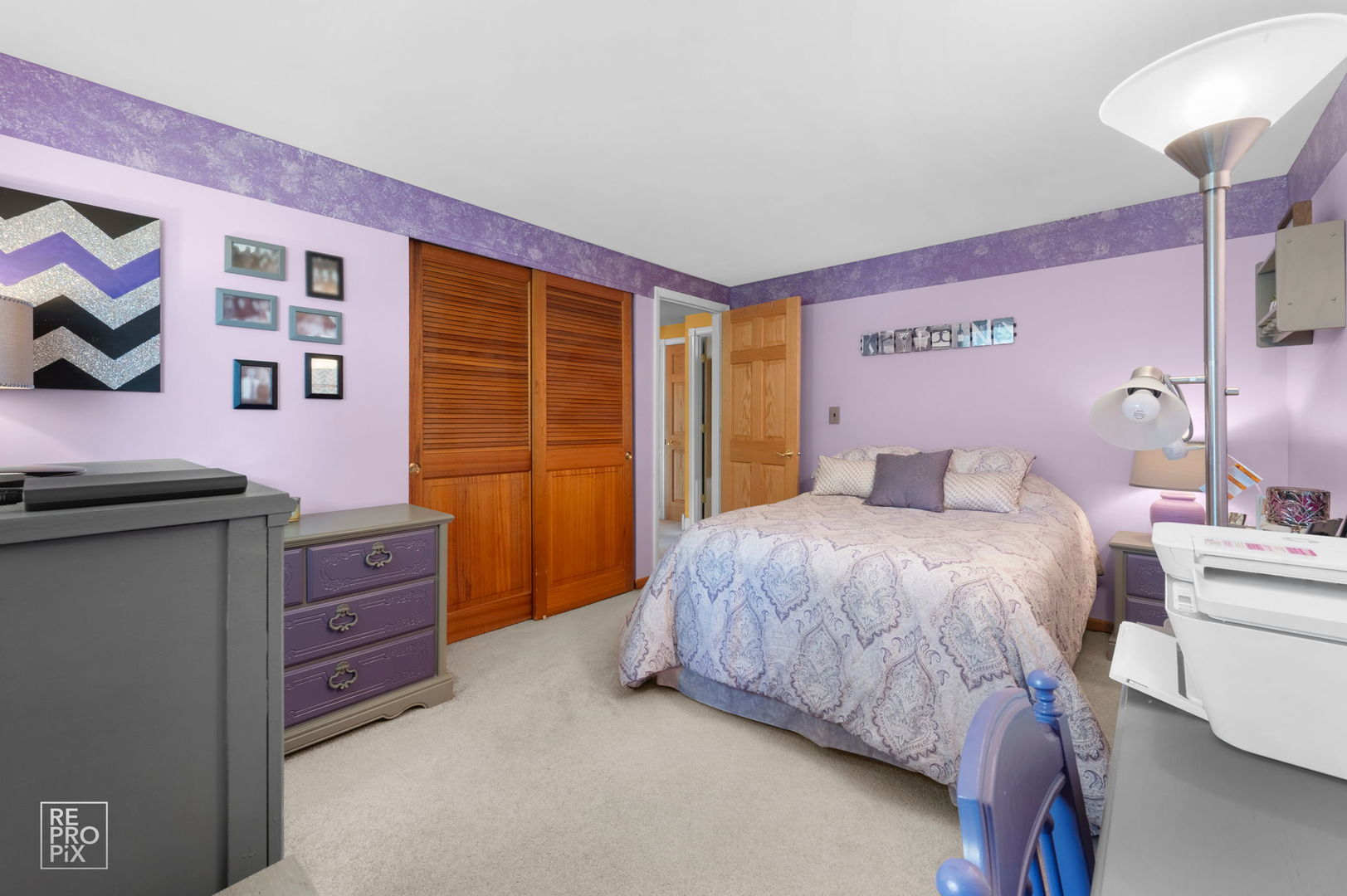 751 Cordial Drive, Des Plaines, IL 60018