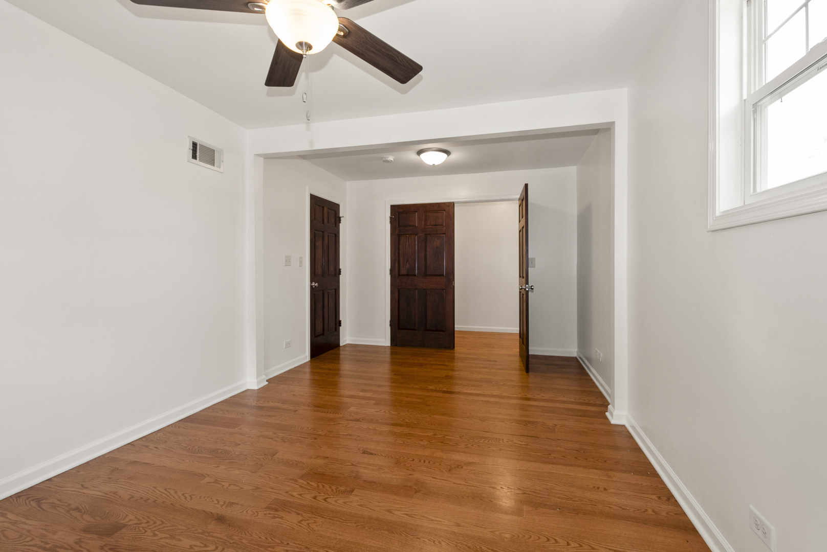 13942 Long Avenue, Crestwood, IL 60418