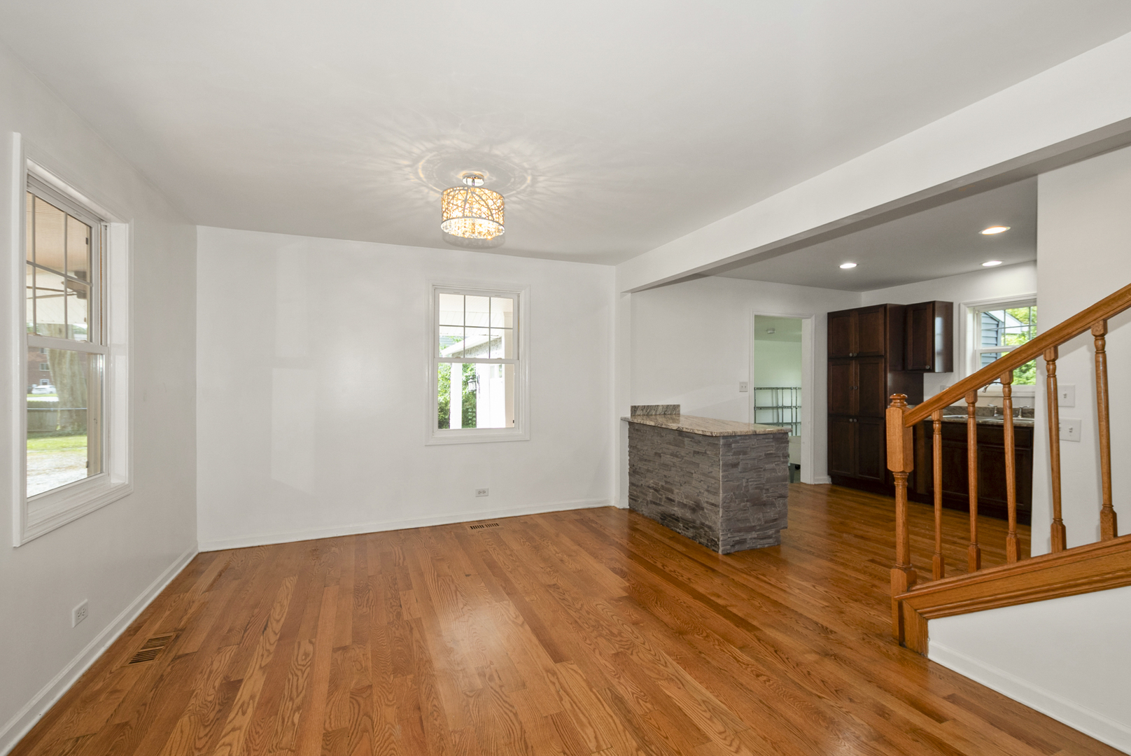 13942 Long Avenue, Crestwood, IL 60418