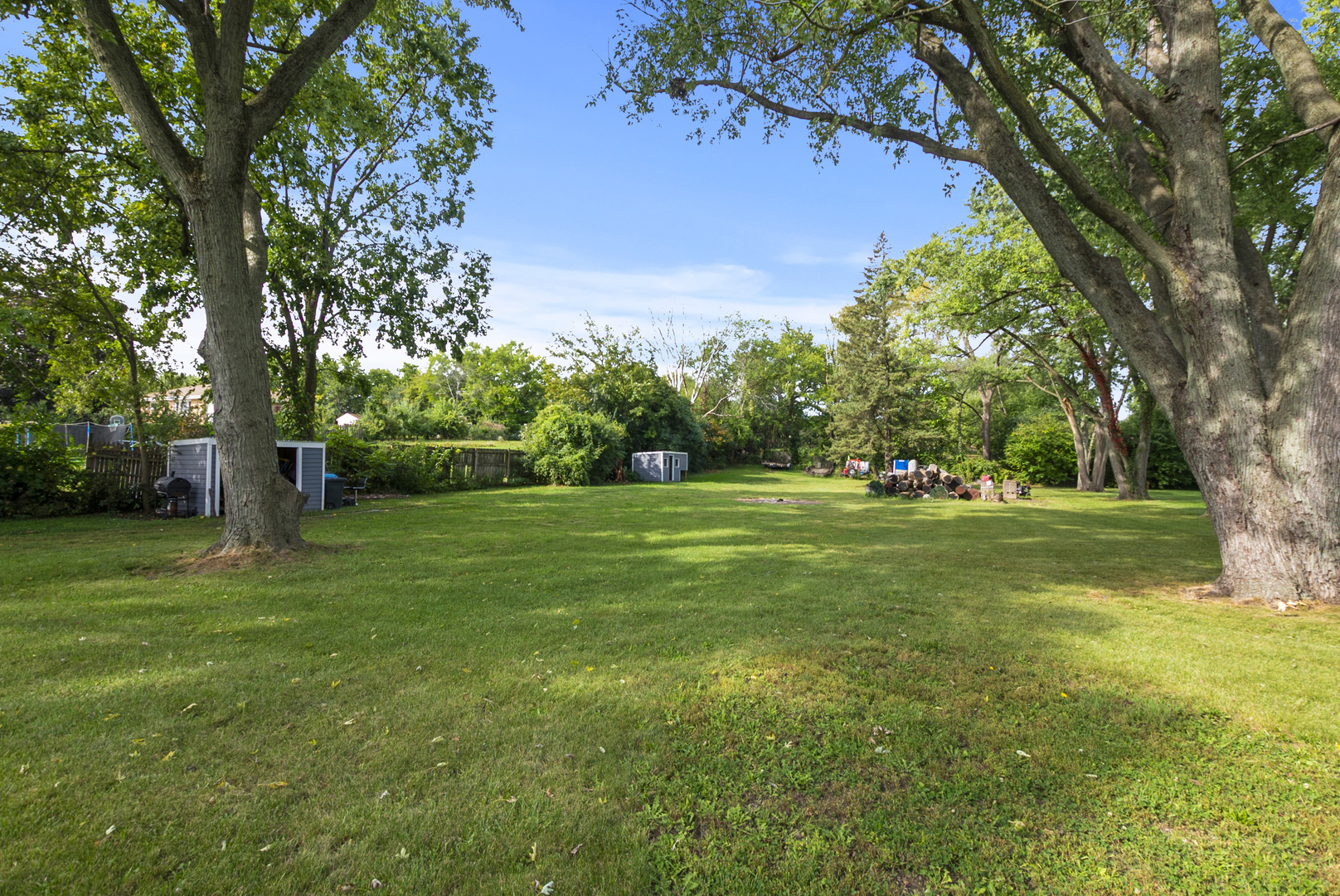 13942 Long Avenue, Crestwood, IL 60418
