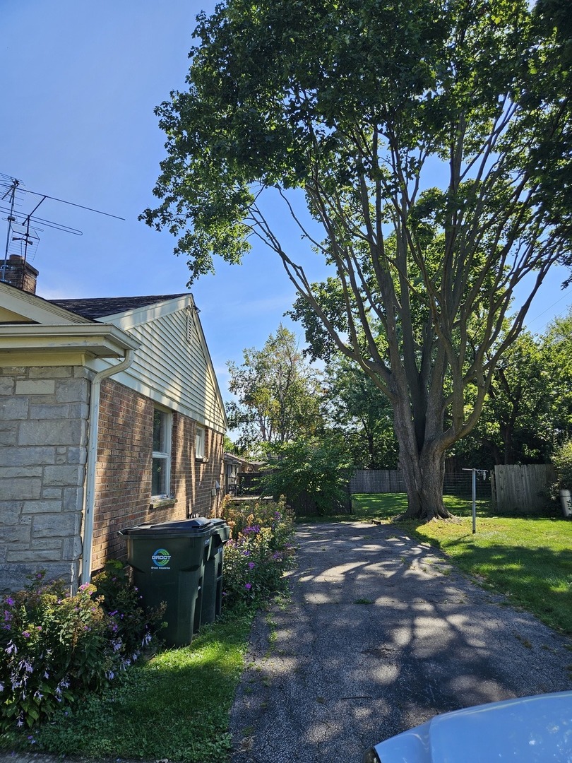 298 N Linden Avenue, Palatine, IL 60074