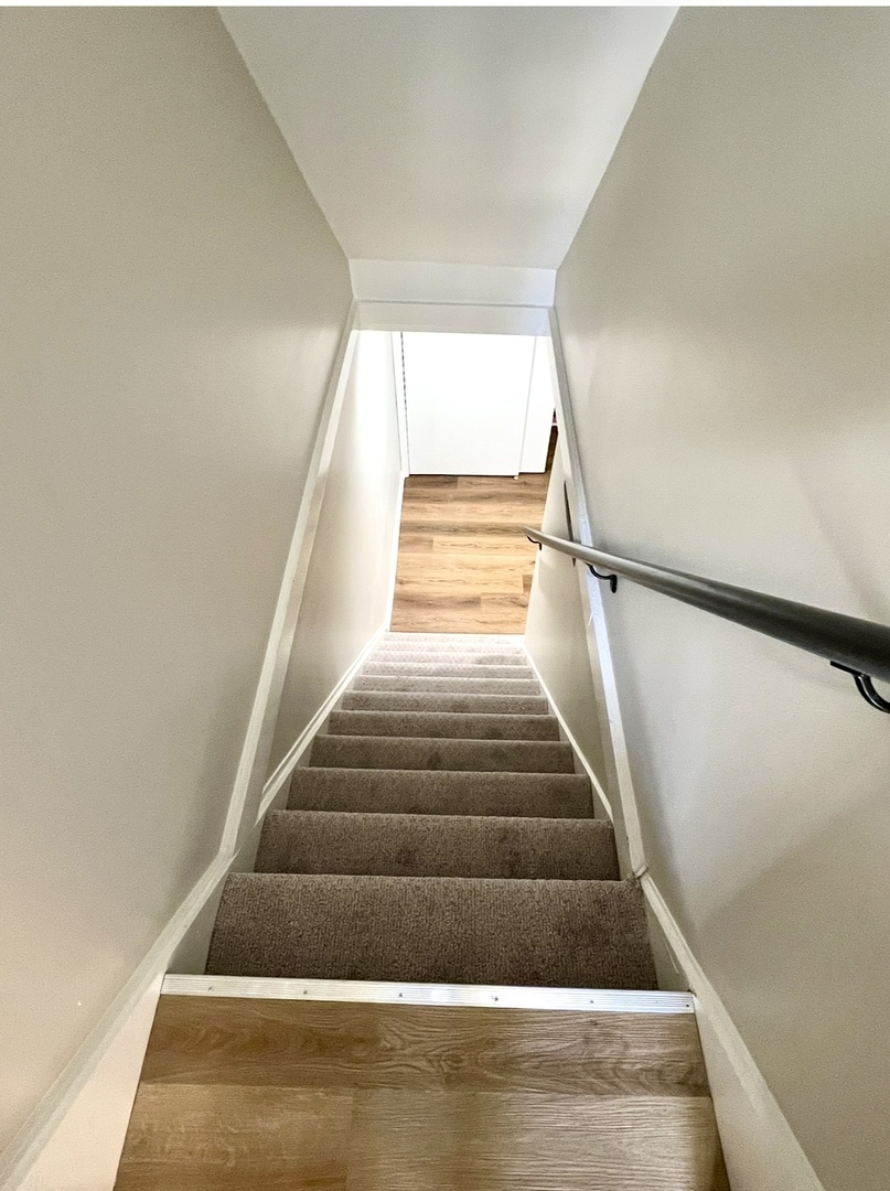 430 Oak Street, Des Plaines, IL 60016