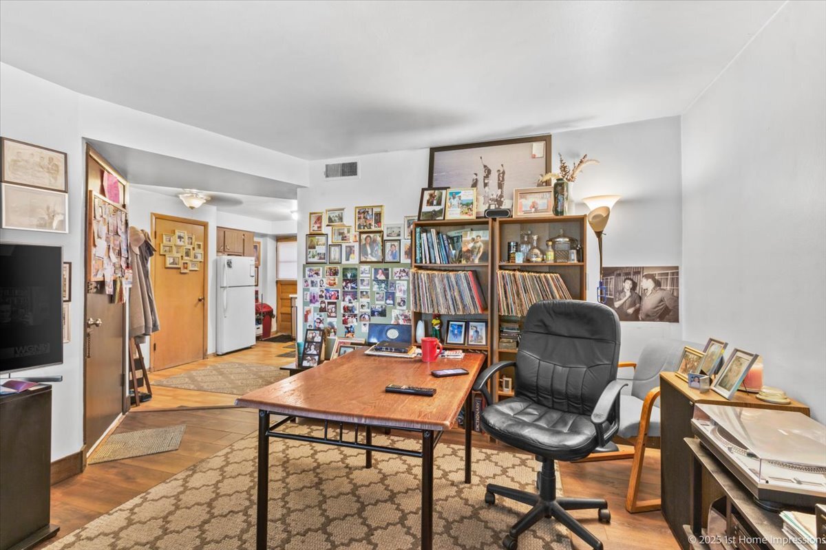 3180 W Meadow Lane Drive #43, Merrionette Park, IL 60803