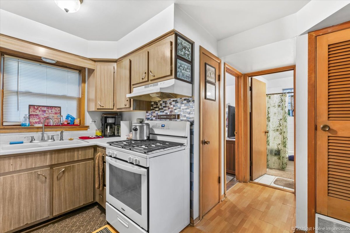 3180 W Meadow Lane Drive #43, Merrionette Park, IL 60803