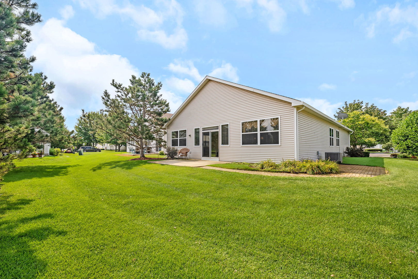 746 S Mecosta Lane, Romeoville, IL 60446