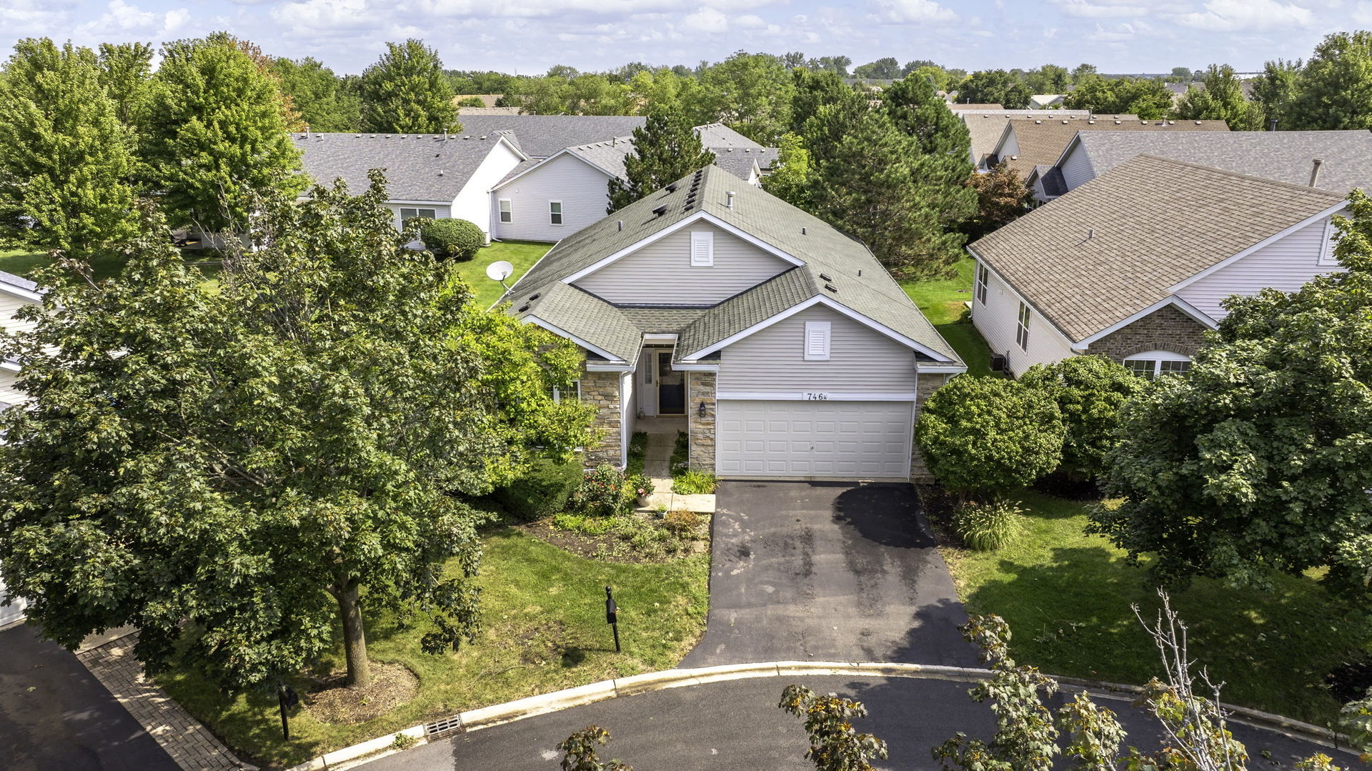 746 S Mecosta Lane, Romeoville, IL 60446