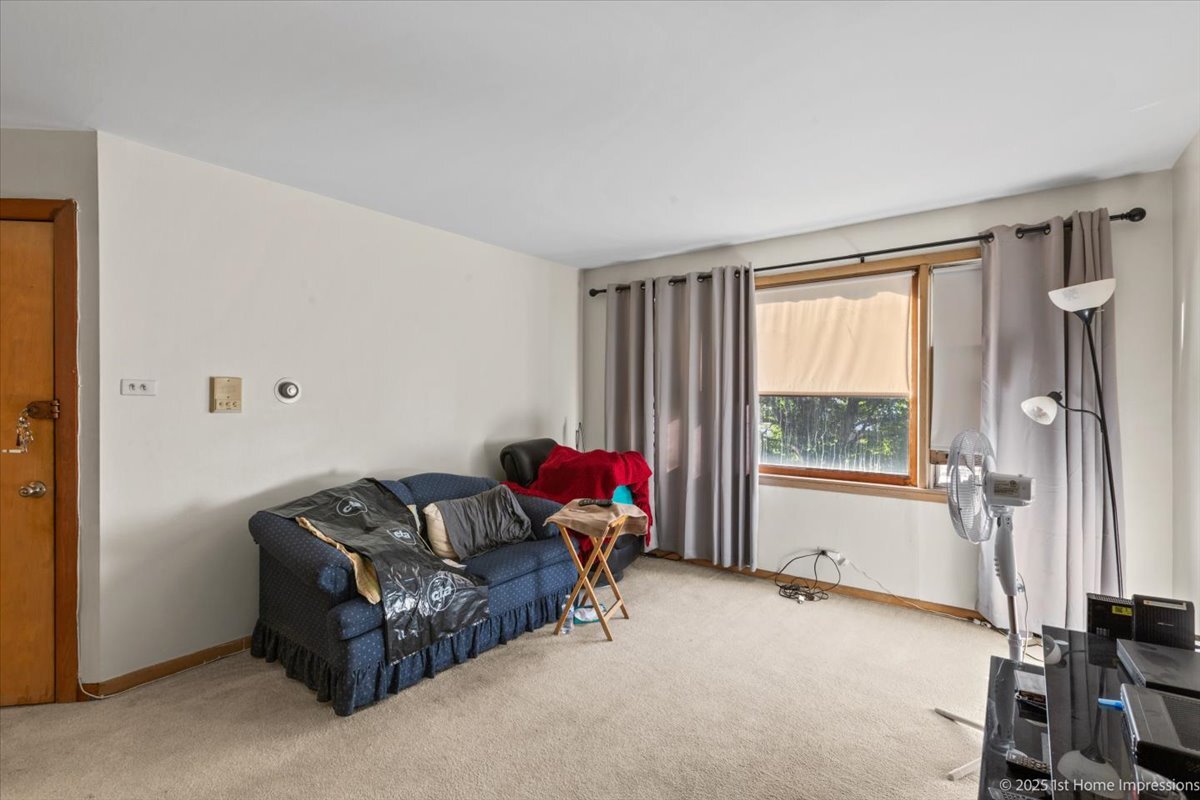 3176 W Meadow Lane Drive #40, Merrionette Park, IL 60803