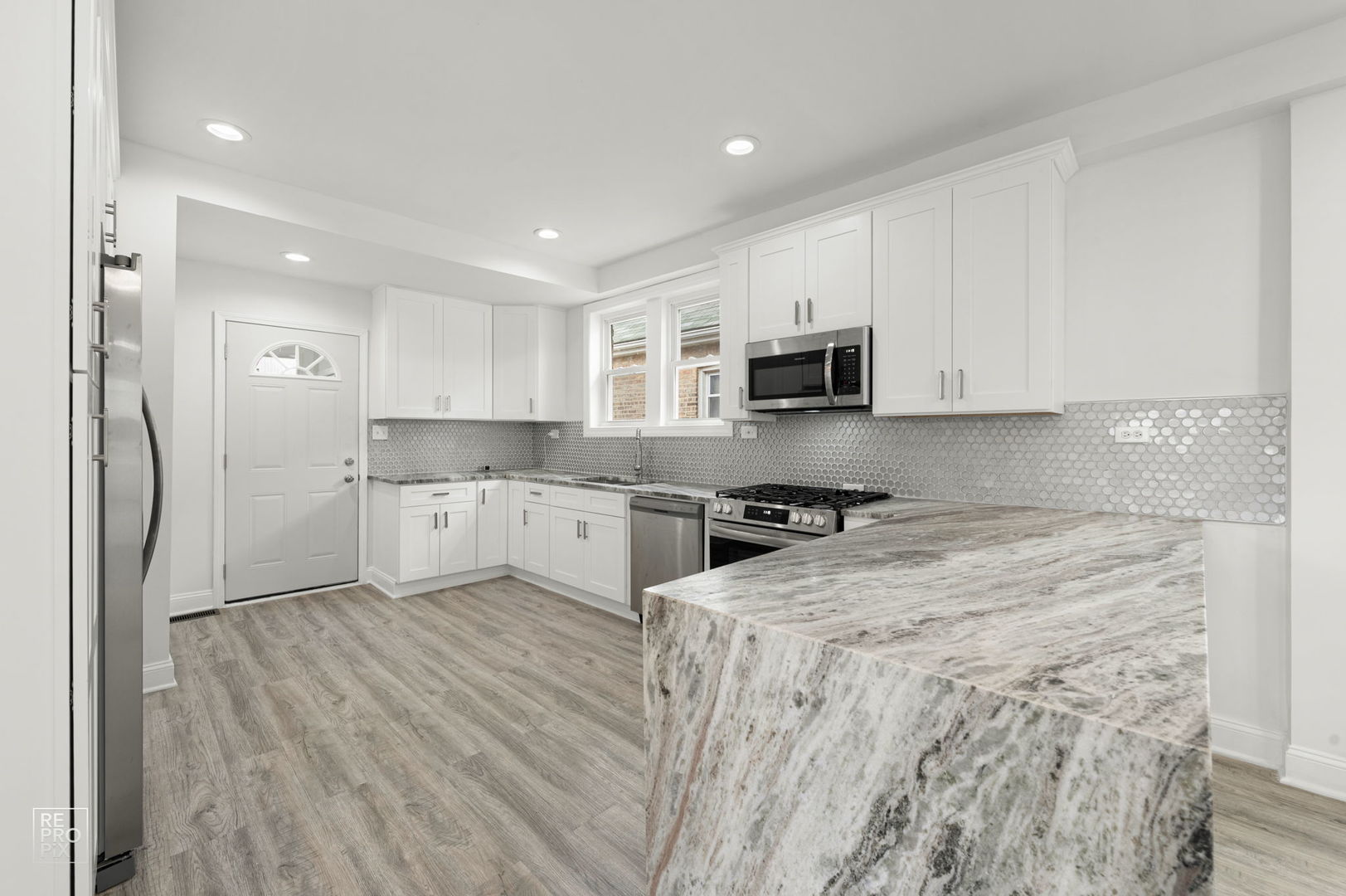 1715 W 91st Place, Chicago, IL 60620