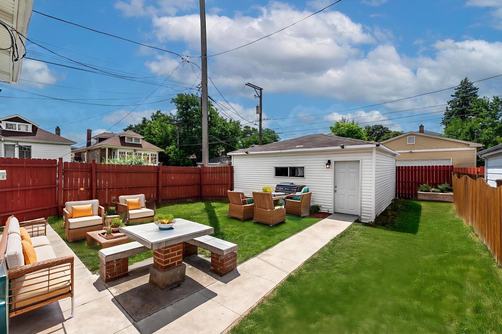 1715 W 91st Place, Chicago, IL 60620