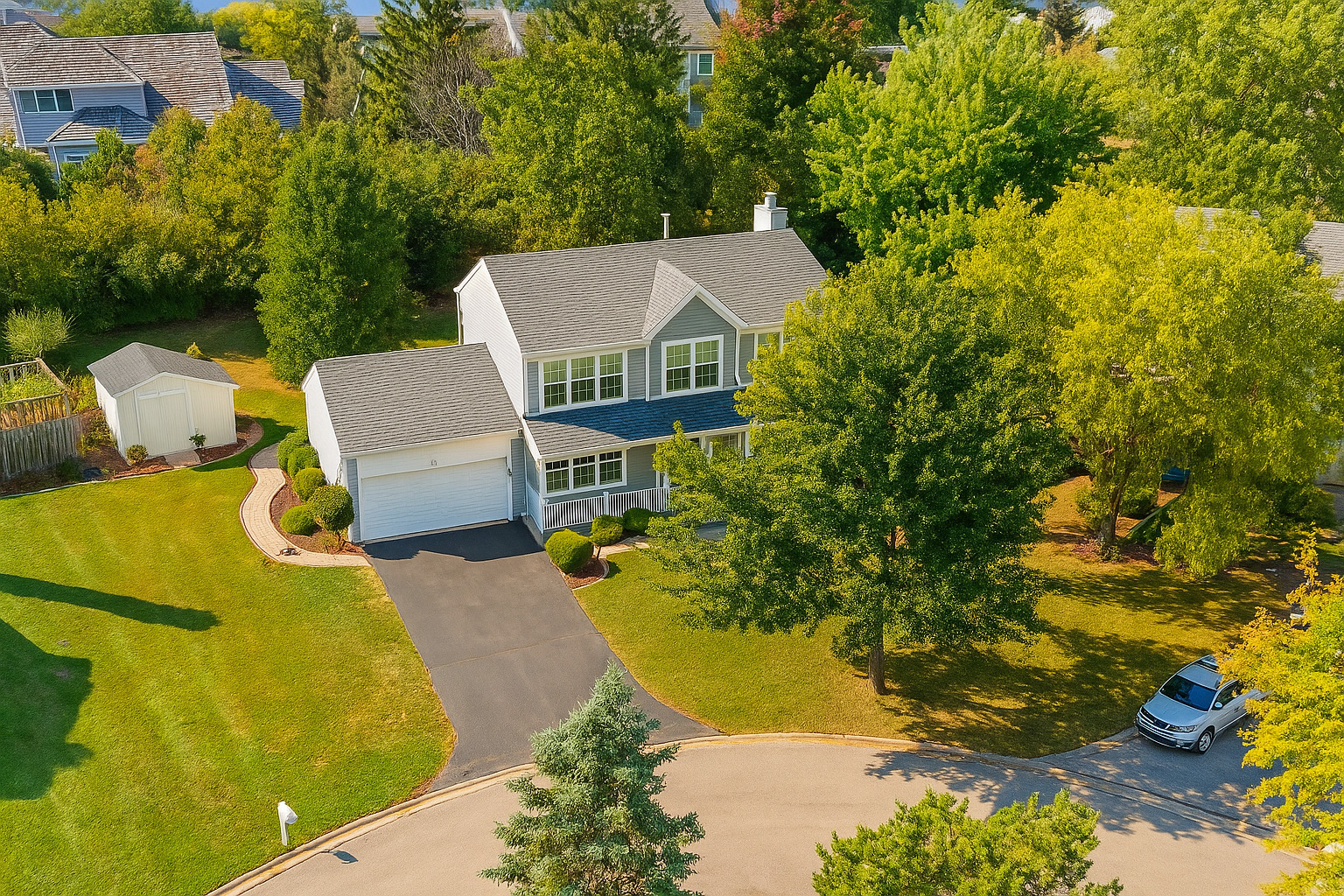 586 Harvard Court, Lindenhurst, IL 60046