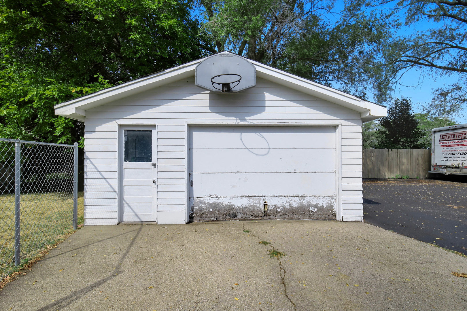 408 River Lane, Loves Park, IL 61111