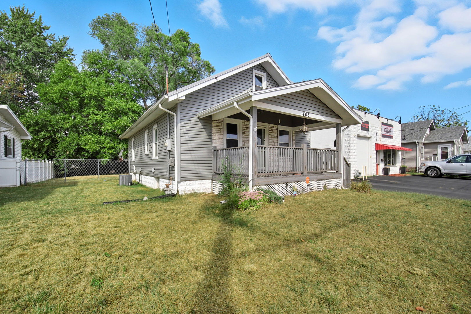 408 River Lane, Loves Park, IL 61111