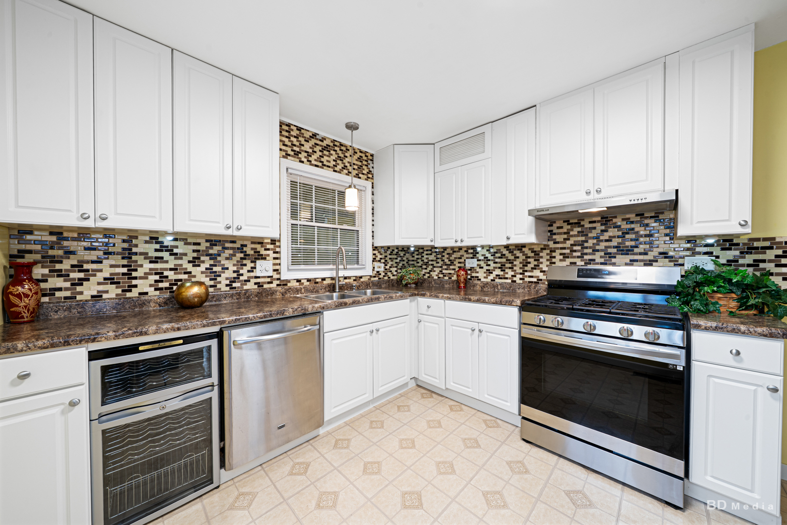 321 Shawnee Street, Park Forest, IL 60466