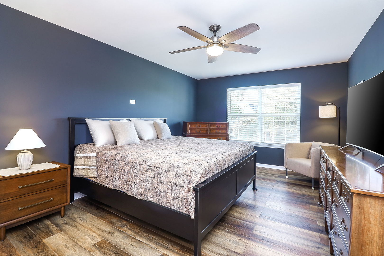 14015 Cambridge Circle, Plainfield, IL 60544