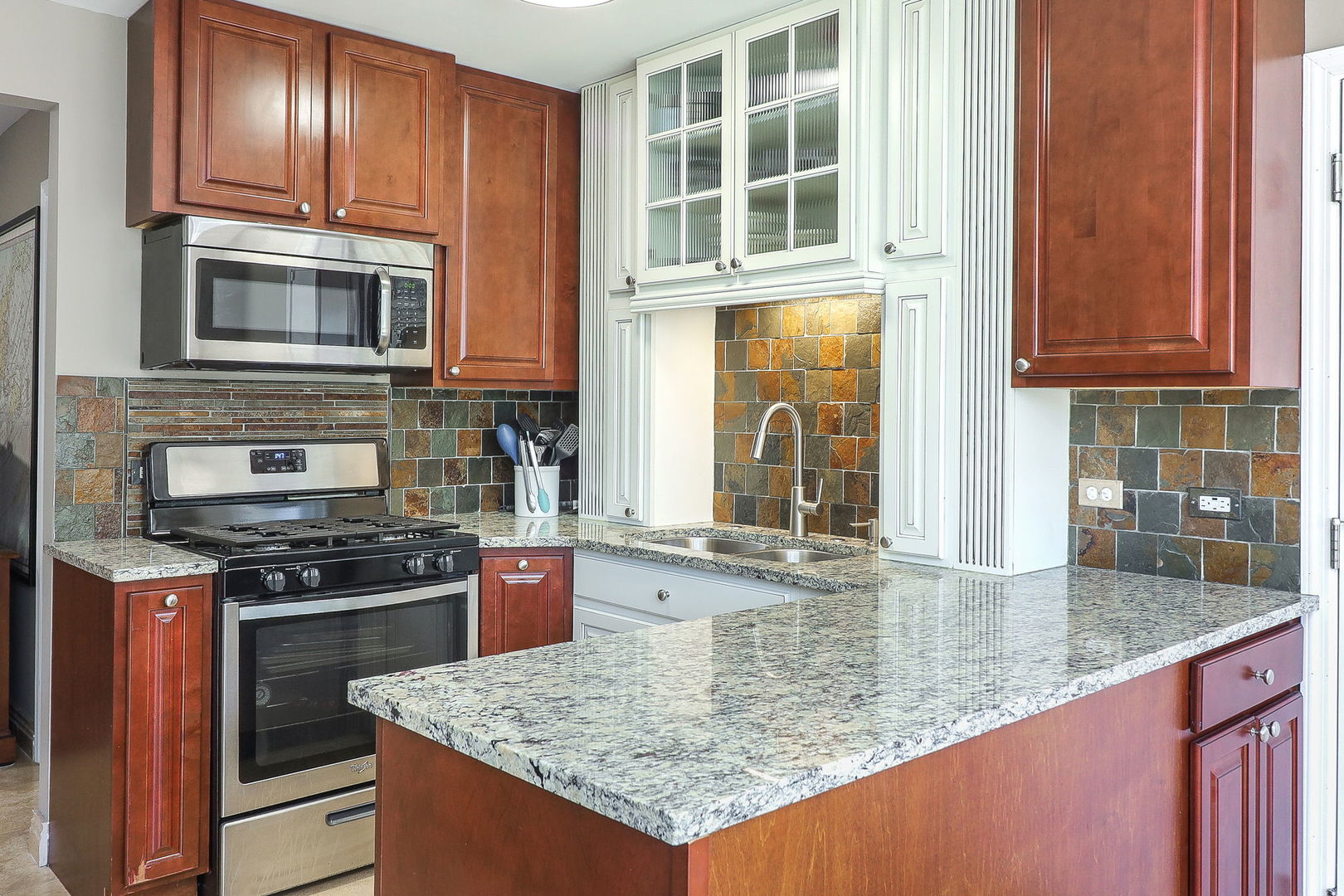 14015 Cambridge Circle, Plainfield, IL 60544