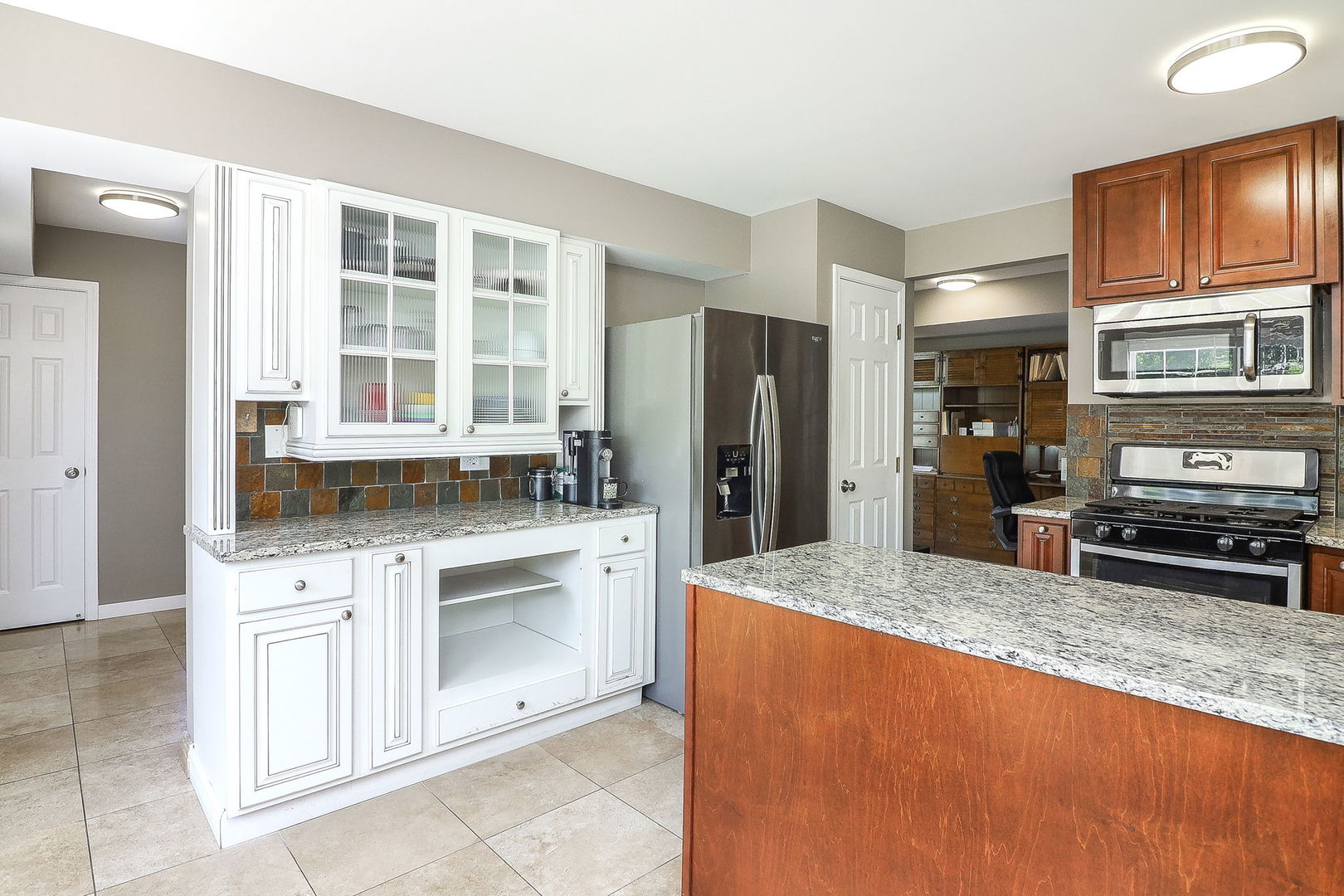 14015 Cambridge Circle, Plainfield, IL 60544