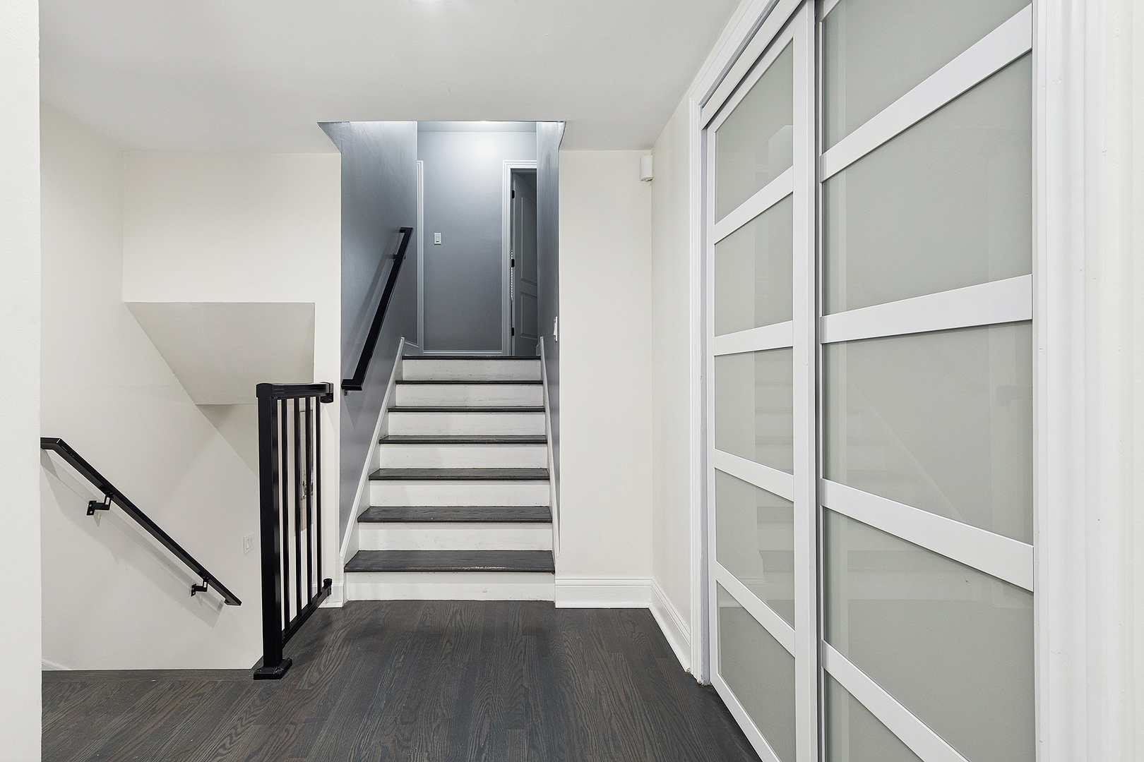 18849 Jamie Court, Homewood, IL 60430