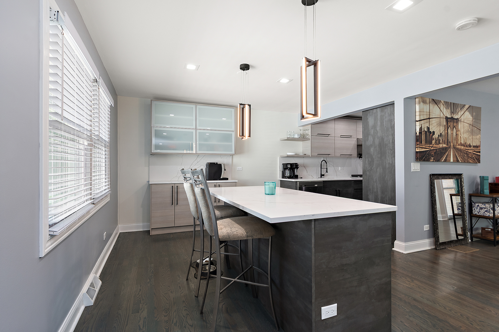 18849 Jamie Court, Homewood, IL 60430