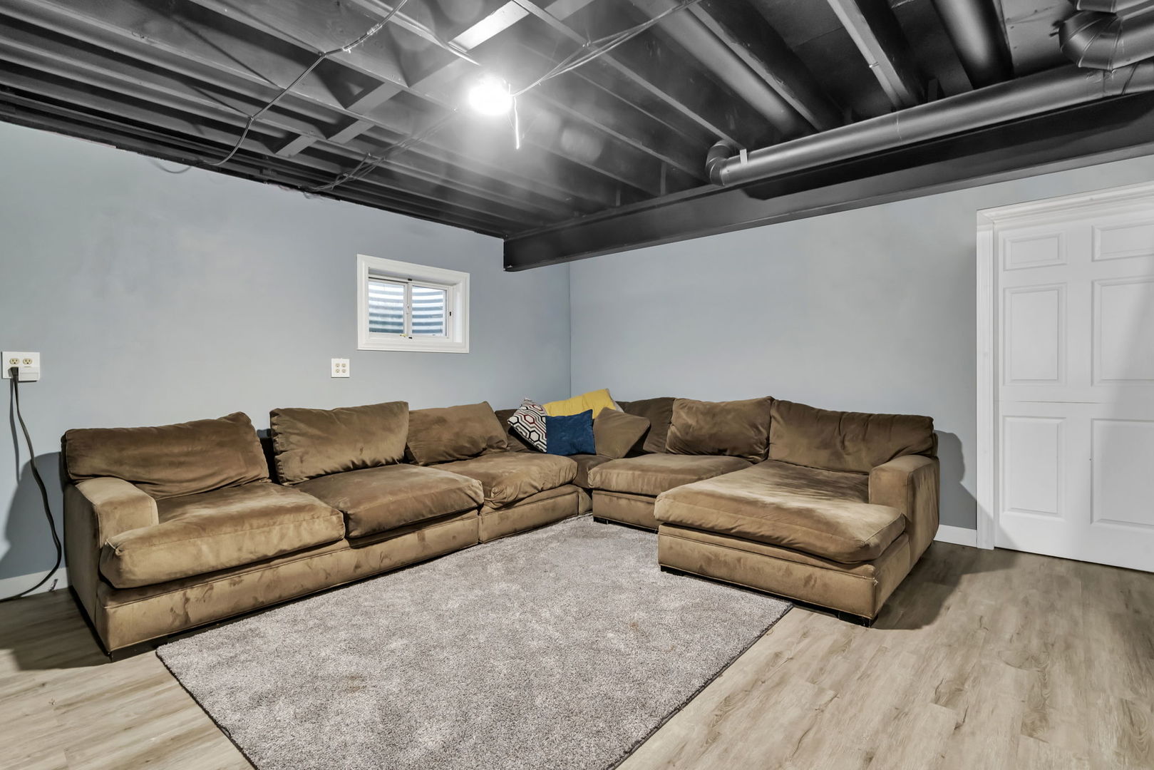1055 S Heritage Drive, Diamond, IL 60416