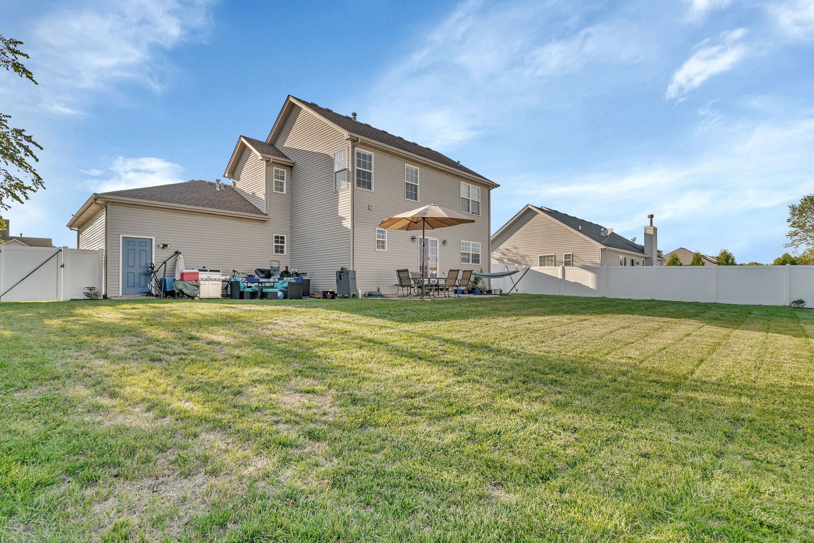 1055 S Heritage Drive, Diamond, IL 60416