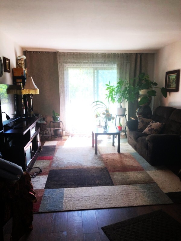 1115 Miller Lane #104, Buffalo Grove, IL 60089