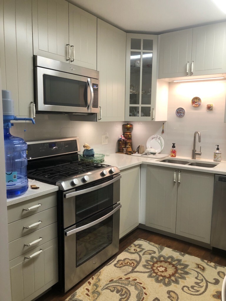 1115 Miller Lane #104, Buffalo Grove, IL 60089