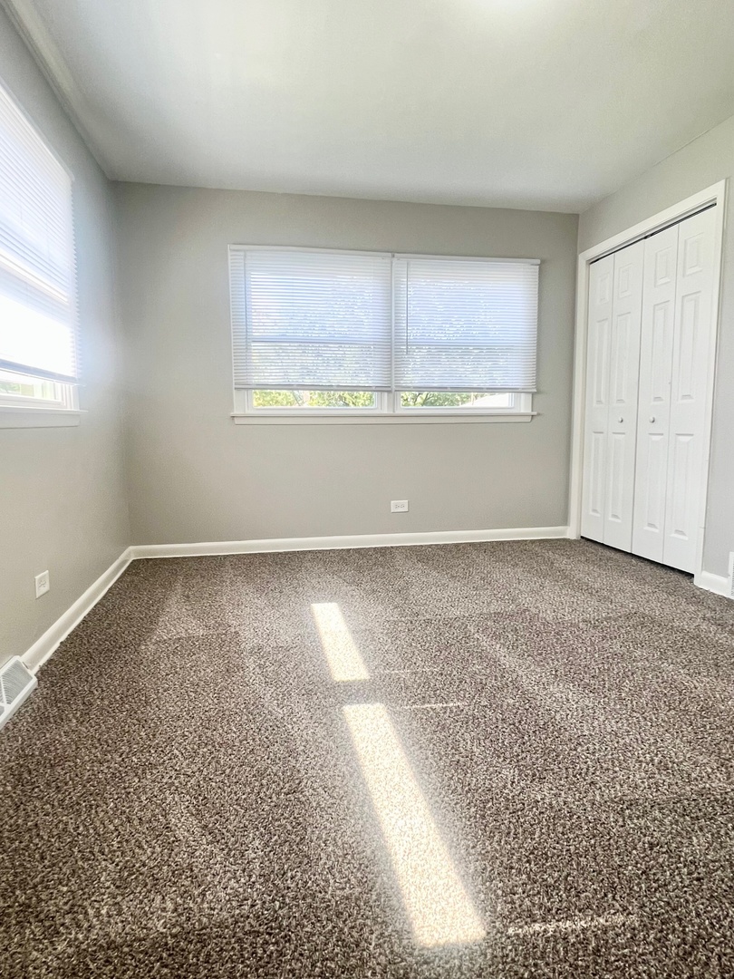 17613 Grandview Drive, Hazel Crest, IL 60429