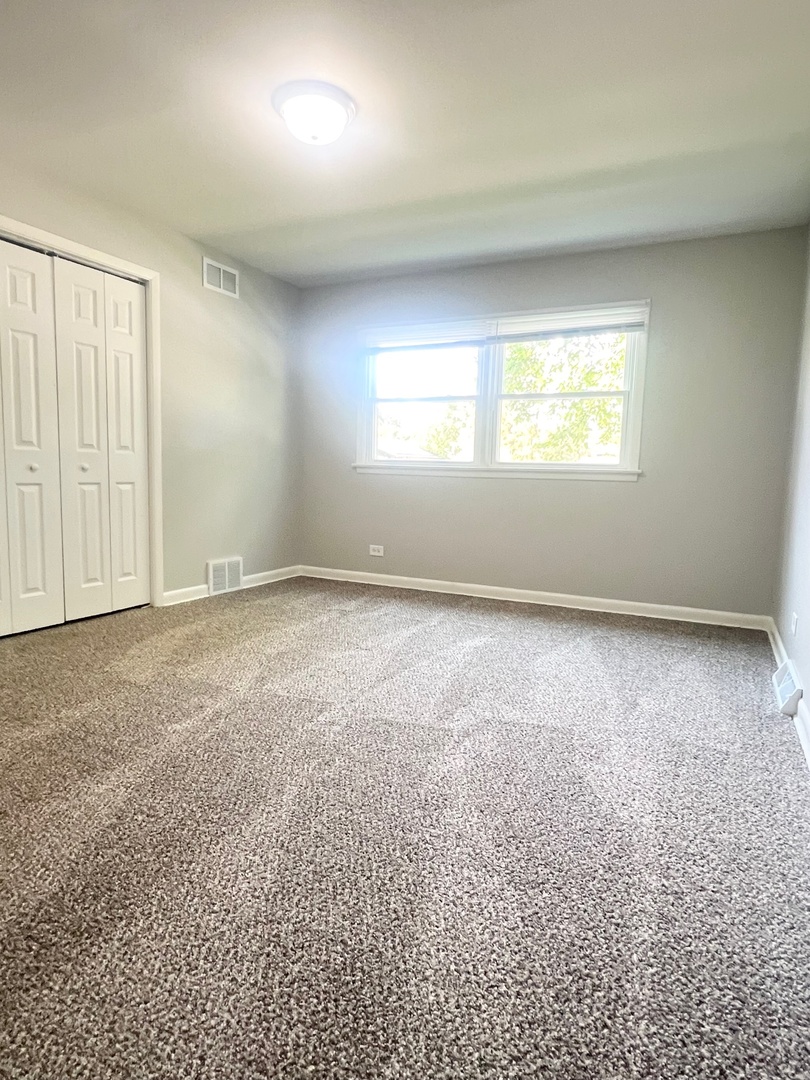 17613 Grandview Drive, Hazel Crest, IL 60429